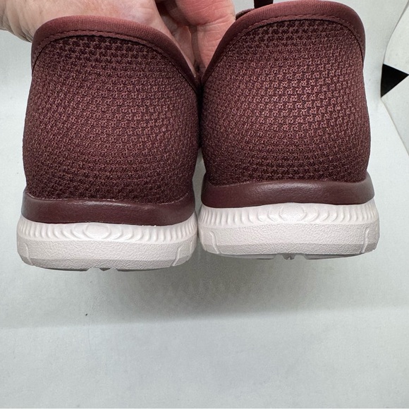 Skechers Women's Slip-ins Virtue Washable Mesh Shoes Knit Sneakers Burgundy Sz 8 - Picture 8 of 10
